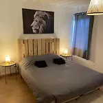 بيت للعطل La Maison De L'olivier Poses