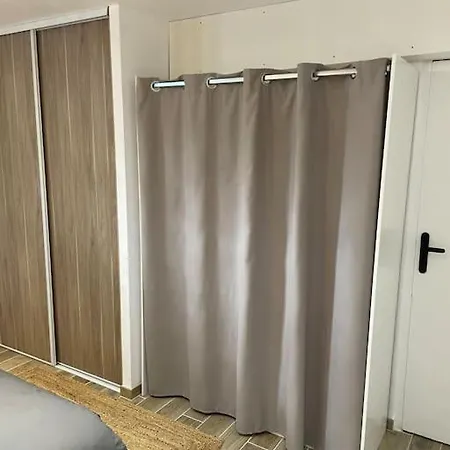 La Maison De L'olivier Nyaraló Poses