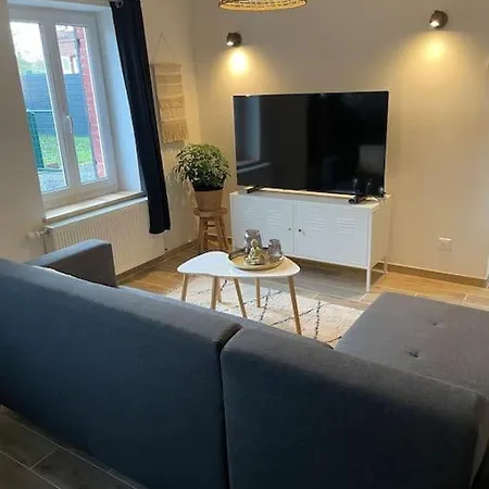 La Maison De L'olivier Nyaraló Poses