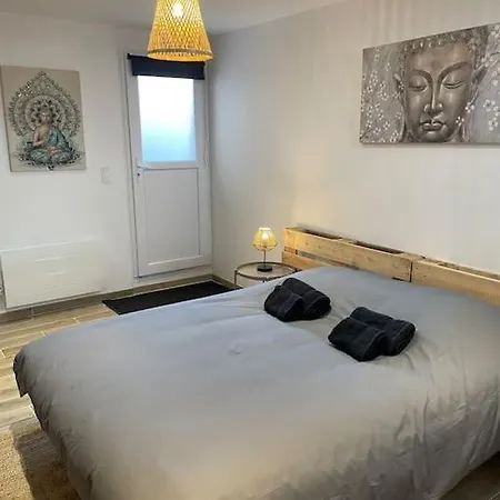 La Maison De L'olivier Nyaraló Poses