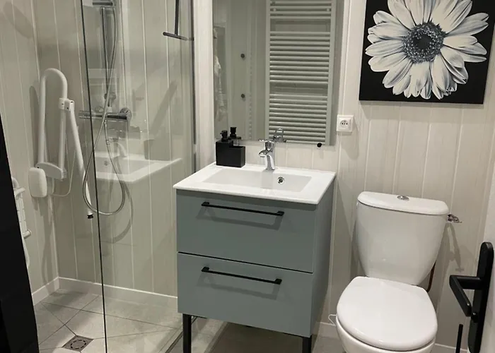 La Maison De L'olivier * Poses