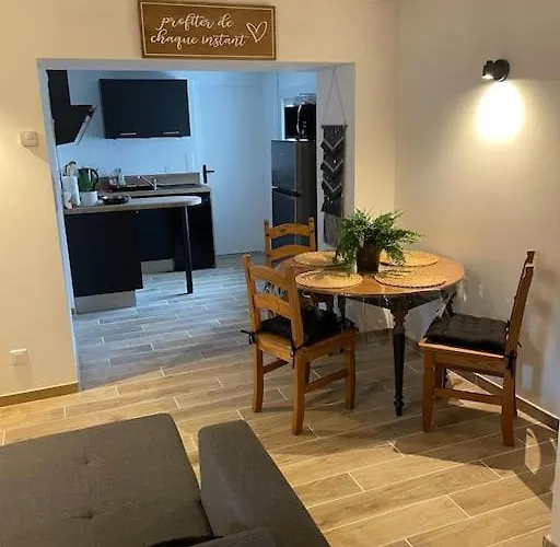 Holiday home La Maison De L'olivier *