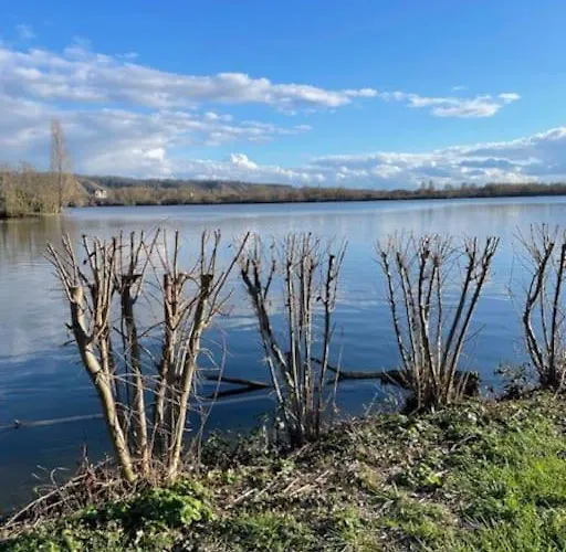 Holiday home La Maison De L'olivier Poses